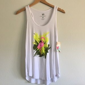 🌸Luv surf white flamingo tank top🌸